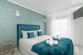 WHome City Chic Escape: Your Stylish Haven in Downtown